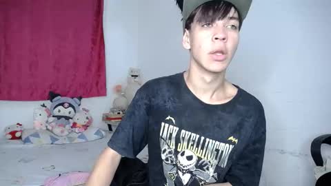 lucky_strickee online show from 10-21-25, 03:40