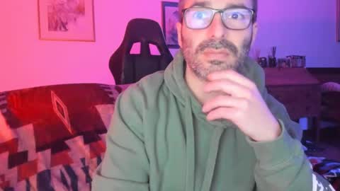 Snapshot of luckydrakex chatting on 01-11-25, 06:44 Lucky online show from 01-11-25, 06:44