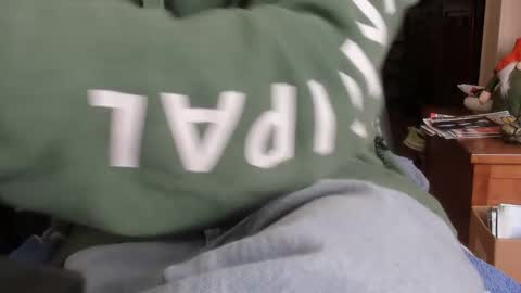 Snapshot of luckydrakex chatting on 01-20-25, 12:39 Lucky online show from 01-20-25, 12:39