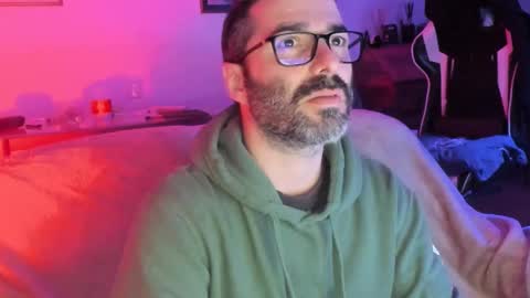 Snapshot of luckydrakex chatting on 01-25-25, 06:35 Lucky online show from 01-25-25, 06:35