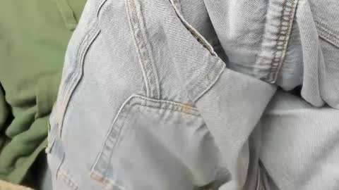 Snapshot of luckydrakex chatting on 01-28-25, 09:41 Lucky online show from 01-28-25, 09:41