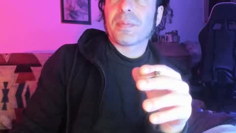 Snapshot of luckydrakex chatting on 02-13-25, 01:08 Lucky online show from 02-13-25, 01:08