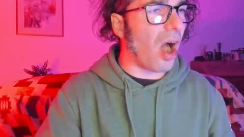 Snapshot of luckydrakex chatting on 02-13-25, 07:10 Lucky online show from 02-13-25, 07:10