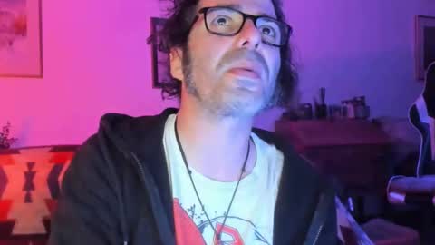 Snapshot of luckydrakex chatting on 02-15-25, 09:48 Lucky online show from 02-15-25, 09:48