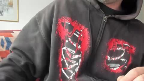 Snapshot of luckydrakex chatting on 02-17-25, 09:35 Lucky online show from 02-17-25, 09:35