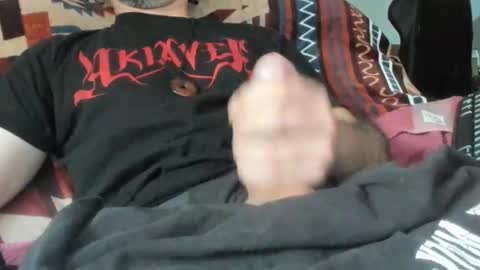 Snapshot of luckydrakex chatting on 09-19-25, 05:24 Lucky online show from 09-19-25, 05:24