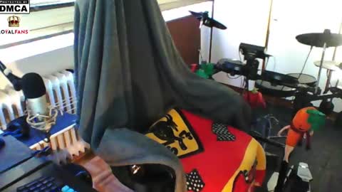 Snapshot of luckyfreak1 chatting on 03-02-25, 03:27 call me Stefan online show from 03-02-25, 03:27