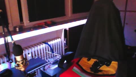 Snapshot of luckyfreak1 chatting on 05-01-26, 10:58 call me Stefan online show from 05-01-26, 10:58