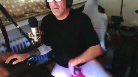        call me  Stefan online show from 07-13-26, 01:03