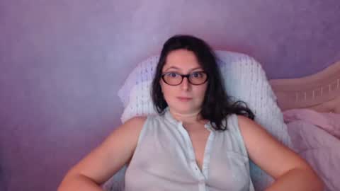 luckylinda23 online show from 03-18-26, 10:35