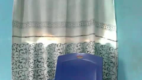 Snapshot of luckymadequeen chatting on 03-13-26, 09:05 Gloria online show from 03-13-26, 09:05