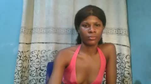 Snapshot of luckymadequeen chatting on 03-15-26, 11:33 Gloria online show from 03-15-26, 11:33