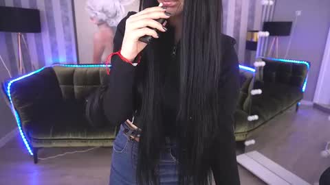 Monika online show from 02-13-25, 07:45