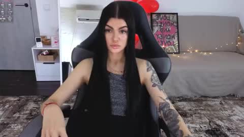 Monika online show from 02-12-26, 01:06