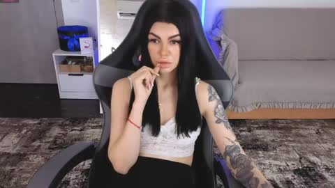 Monika online show from 05-02-26, 08:08
