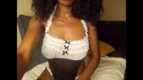 luckystar_19 online show from 03-08-25, 12:52