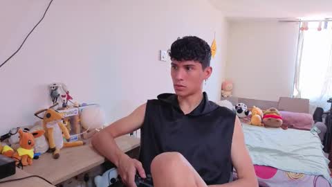 Lu Independent Model online show from 02-04-26, 03:18