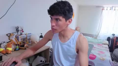 Lu Independent Model online show from 02-17-26, 02:24