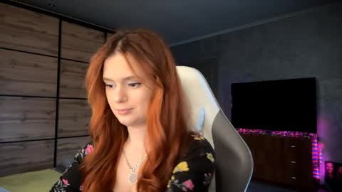 EmmaEmbers online show from 04-08-26, 03:12
