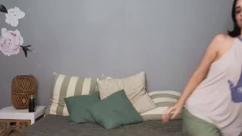 Lucy online show from 03-24-26, 10:04