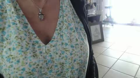 lucy_0000 online show from 04-14-26, 05:52