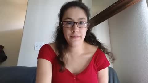 Lucy online show from 02-06-25, 09:06