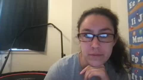 Snapshot of lucy_allison chatting on 06-05-26, 04:35 Lucy online show from 06-05-26, 04:35