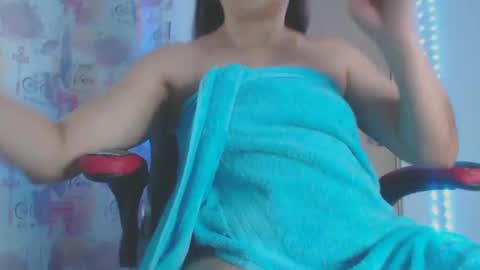 lucy online show from 02-05-25, 05:09