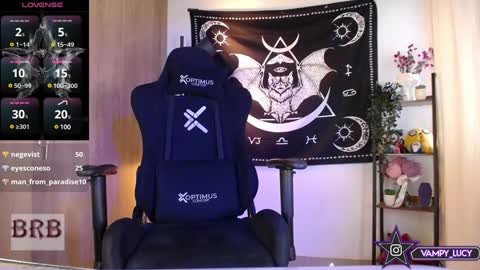 lucy meoww online show from 12-11-24, 09:34