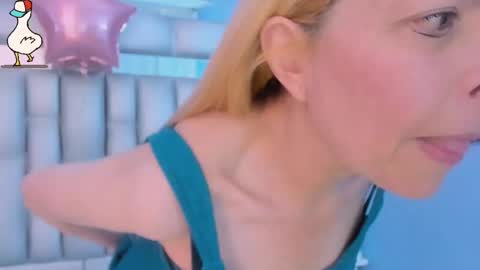  SleepyAbuela online show from 11-07-25, 02:28