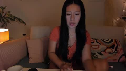 Snapshot of lucy_sweetgirl19 chatting on 11-11-25, 01:16 luciana online show from 11-11-25, 01:16