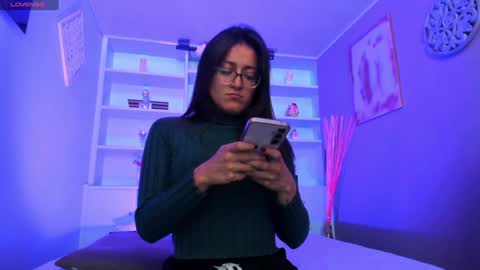 Lucy  online show from 02-08-25, 01:43