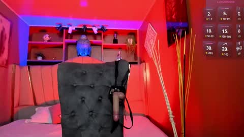 Lucy  online show from 11-12-25, 12:05