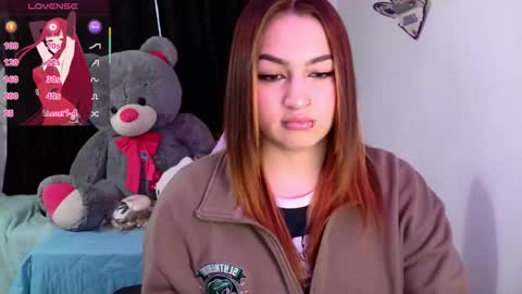 LUCIA  online show from 11-10-25, 10:36