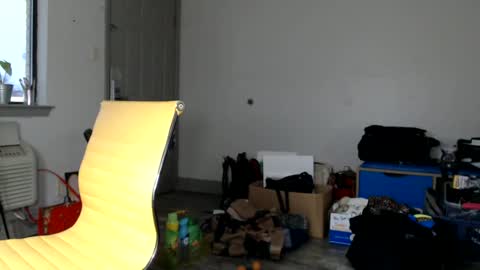 Snapshot of lucyloveslookers78240 chatting on 01-03-25, 01:25 Lucy Loves Lookers online show from 01-03-25, 01:25