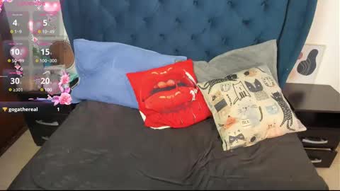 Snapshot of lucypetit chatting on 09-17-25, 04:08 Lucy Petit online show from 09-17-25, 04:08