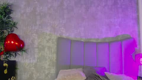 lucyrayy online show from 02-24-26, 08:29