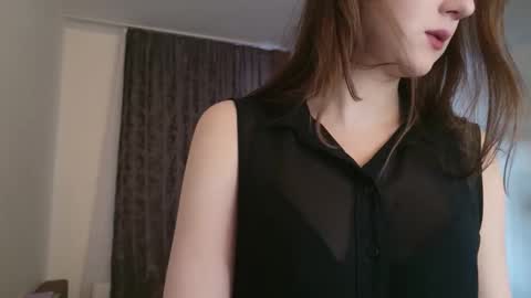 Lucy Rose online show from 02-15-26, 02:14