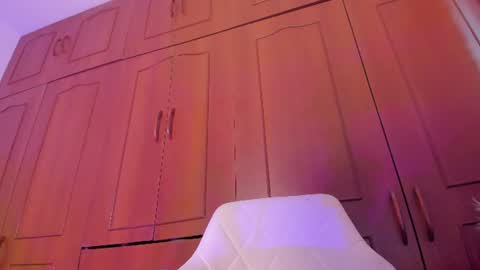 luciana online show from 06-19-26, 05:56