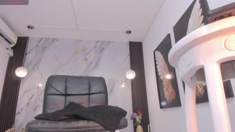 Luciana online show from 02-01-25, 06:10