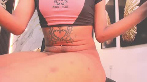 Luciana online show from 03-11-25, 07:48