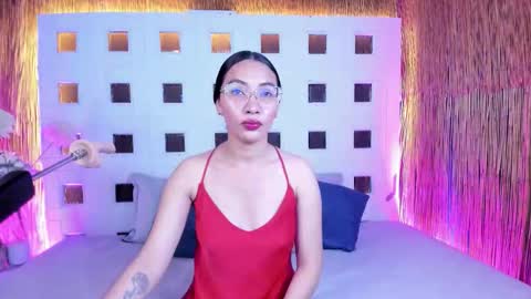 Lucy Liiu online show from 02-26-26, 07:35