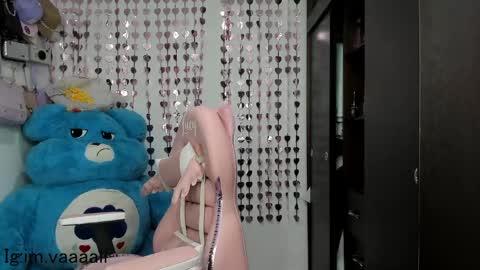 Snapshot of lucyy_tayy chatting on 03-05-25, 02:03 The love of your life 3 online show from 03-05-25, 02:03
