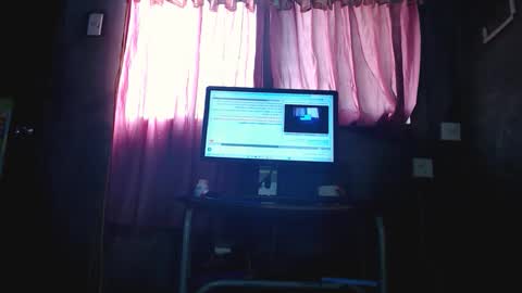 Snapshot of ludicrous_spank_ass chatting on 10-08-25, 12:52 ludicrous_spank_ass online show from 10-08-25, 12:52