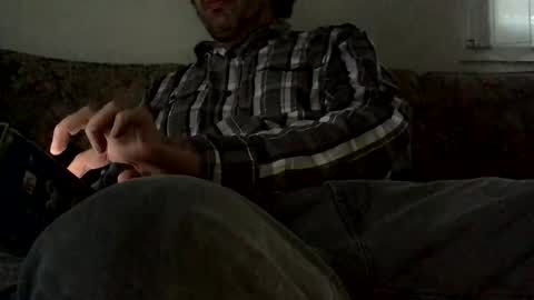 Luis online show from 02-15-26, 05:42