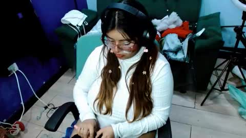 luisa_bunny online show from 02-25-26, 01:26