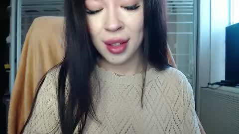 luisa lovedom online show from 11-23-25, 07:52