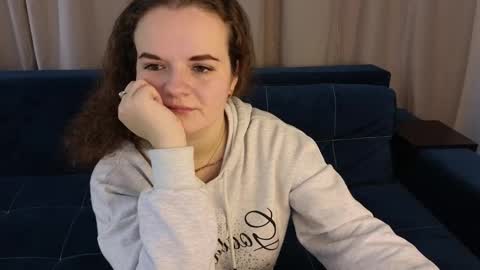 Luisa Rosee online show from 02-10-25, 08:20