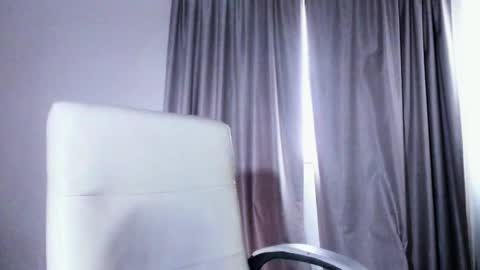 Luisa Diaz online show from 03-06-26, 08:27