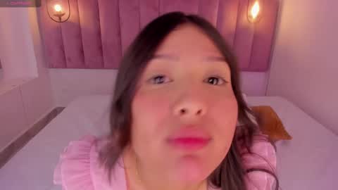 L U I S A online show from 02-17-25, 07:42